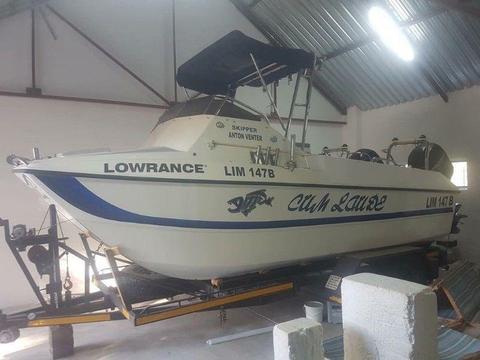 2008 Tomcat for sale with 2 x 115 mercury 4 stroke motors