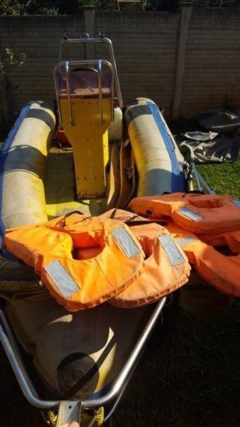 Urgent Sale - Rubber Duck and Motor Outboard