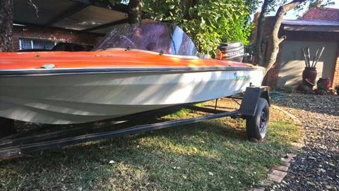 Boat and trailer with engine for sale