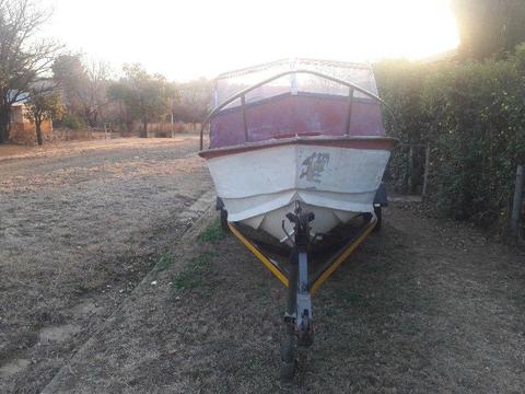 16ft boat with trailer for sale. No papers
