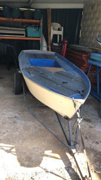 Bass boat