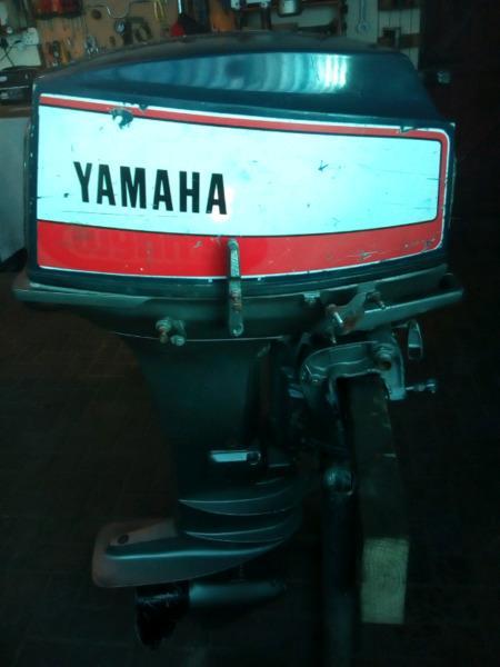 40hp Yamaha outboard motor