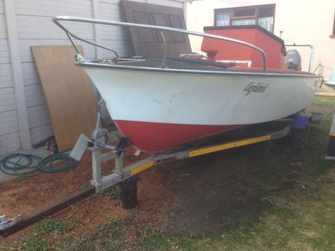 Bargain Boat Trailer Two 40Hp Mariner Motors