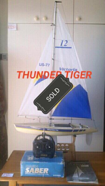 ✔ THUNDER TIGER Radio Controlled Yacht