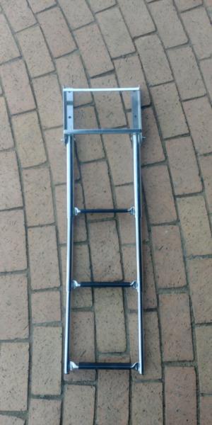 BOAT SWIM LADDER