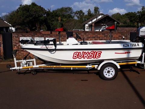 Arrowhead Bass Boat R44,500.00