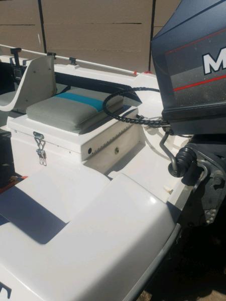 G4 boat