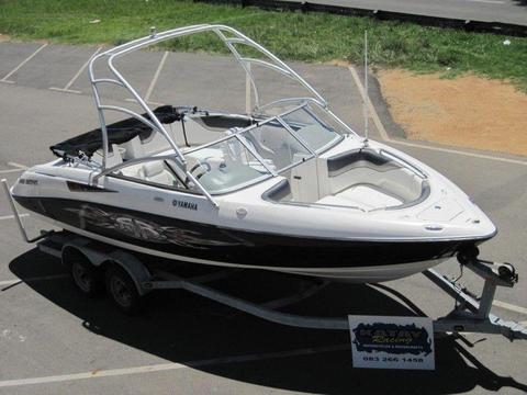 2006 Yamaha AR-230 WAKE High Output 1600 Twin Engines