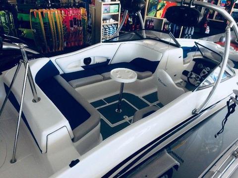 2017 Classic 230 Boat For Sale
