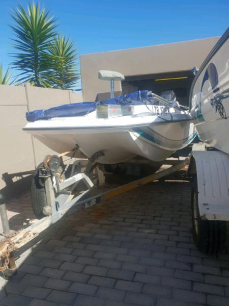 G4 boat