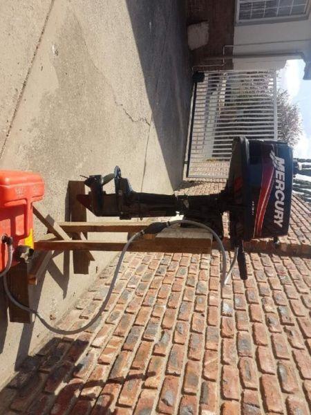5 Hp Mecury Outboard Motor