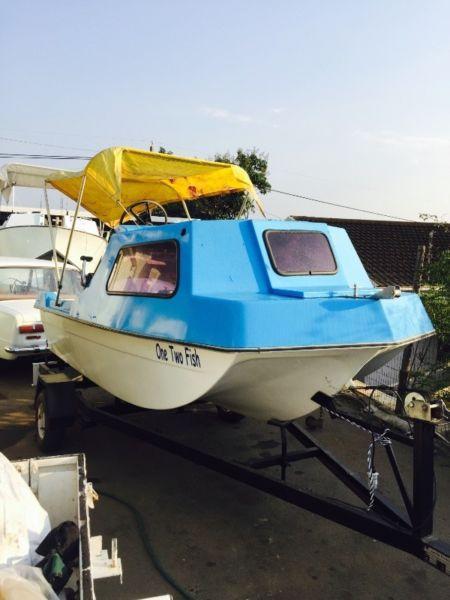Bargain !!! Cabin boat on trailer for sale
