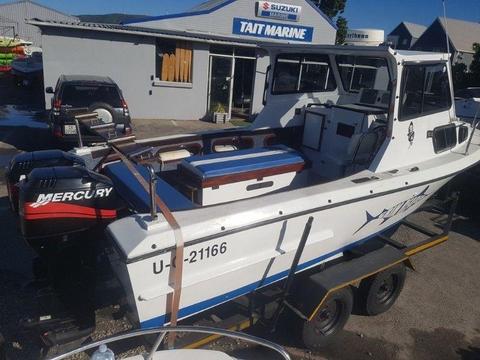 ACE CRAFT 660 WITH 2 x 90HP MERCURY Two Strokes