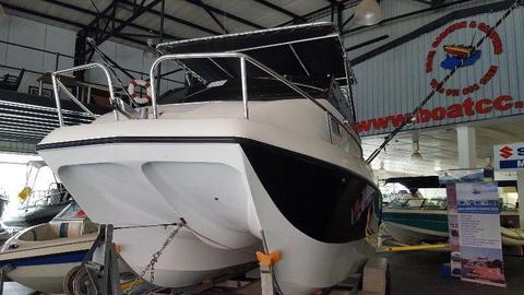 Cobra Cat 630 F/Console with 2x115hp Mercury 4-stroke - 2010 models with 430hrs
