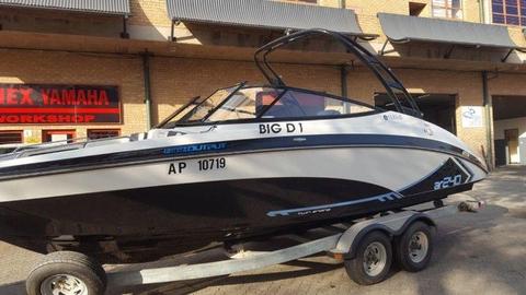 2015 Yamaha AR 240 Twin Engine Jet Boat in Immaculate Condition - Linex Yamaha