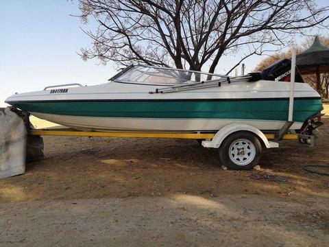 Raven Esprit with 125 Mercury Trim & Tilt