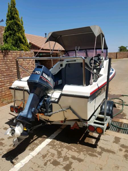 Cabine Boat