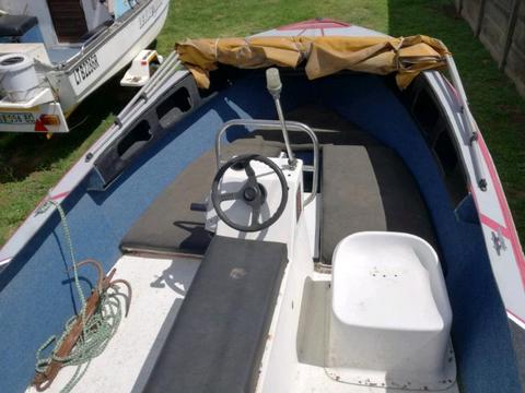 5 m Open boat