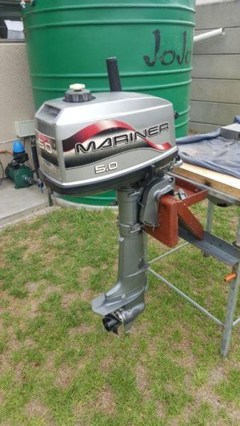 5HP Mariner Outboard Engine