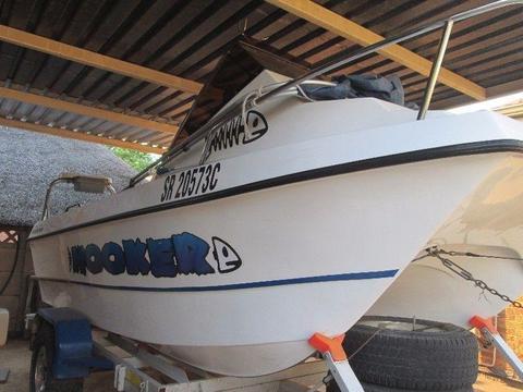 Boat 16ft - 6 Yogi Cat on Trailor