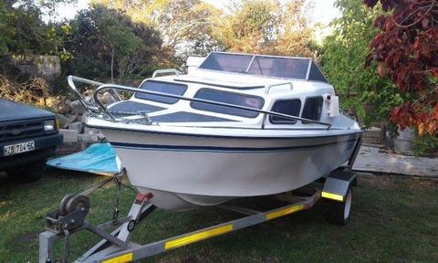 Trim and Tilt Callibre 85 Suzuki Cabin Boat etc