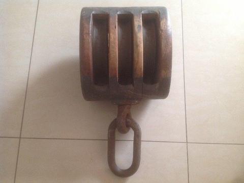 Large Old Wooden Yacht Boat Pulley (50 x 23cm). R2000