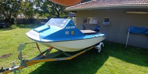 Boat with trailer and Motor