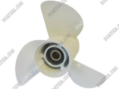 YAMAHA 13.1/4" x 17 PITCH PROPELLER