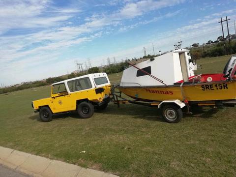 Cabin boat with 40 hp yamaha