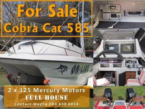 Cobra Cat 585 Boat