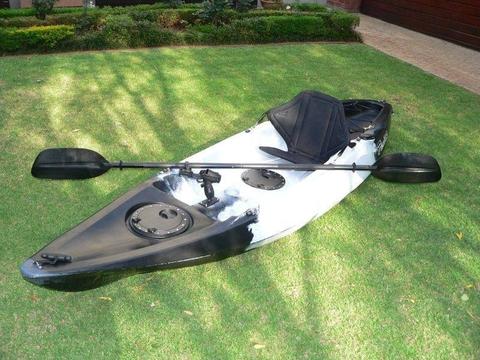 Pioneer Kayak, Single Seater including accessories & free PK Cap! Summer Stock has arrived