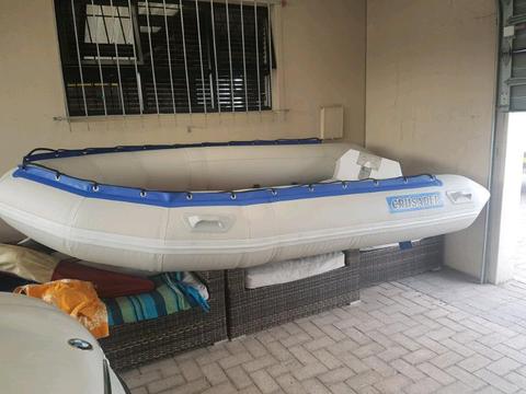 Crusader 3.6m Duck with Heat Welded Pontoons-R7000