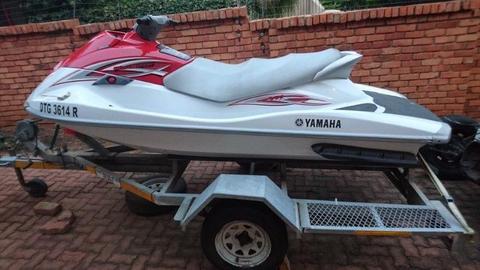Yamaha VX700 Waverunner Jetski