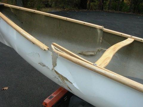 Fibreglass Repairs to Canoes & Kayaks