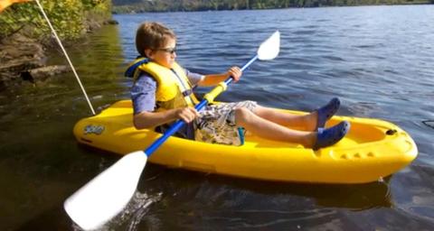 Solo Kiddies Kayak. Brand new. Can be delivered