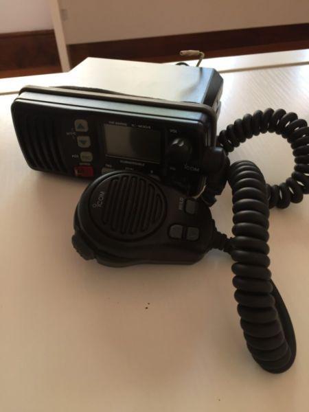 Marine Radio ICOM VHF IC-M304 Transceiver