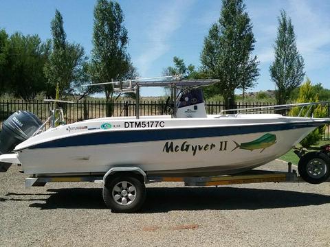 Yamaha Exlorer fishing boat SLC 19