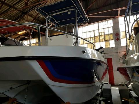 Seacat 510 2 x 50 uamaha trim and tilts