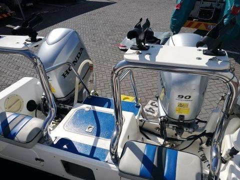 19 Ft Cat 2 x 90Hp Honda 4 Strokes (only 89 hrs!)…immaculate condition