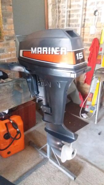 15Hp Mariner outboard motor