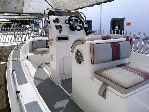 17 ft Escape 115Hp Suzuki 4 Stroke - only 98 hours!