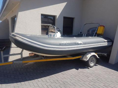 prestige 4.75 semi-rigid cat with 90hp Mariner
