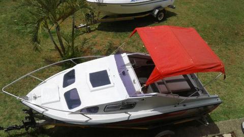 for sale 18ft bouyson cabin boat