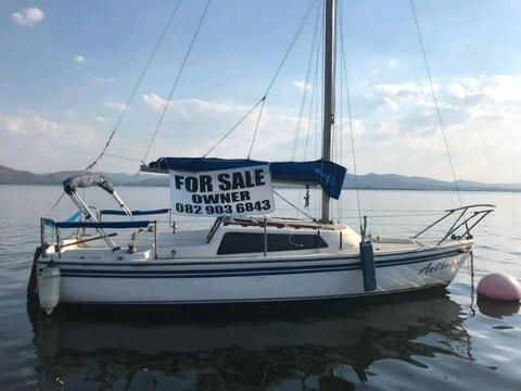 Yacht, sail boat