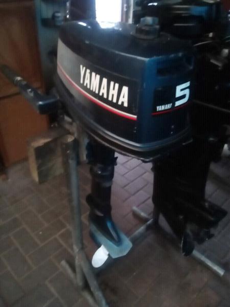 5Hp Yamaha outboard motor for sale