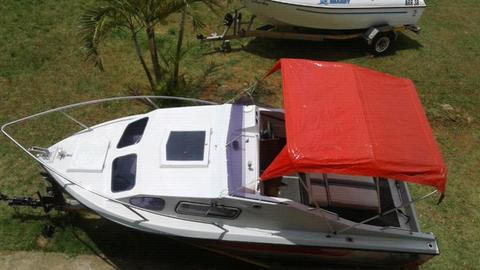 for sale 18ft bouyson cabin boat with trailer