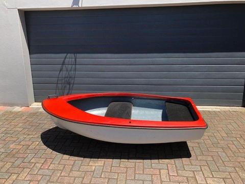 Neat Glass Fibre River Boat R1900.00