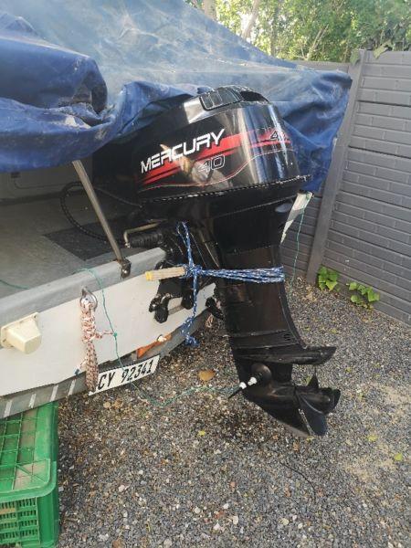 40 hp Mercury Outboard Motor
