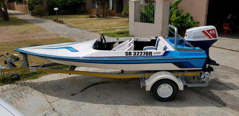 Raven speedboat
