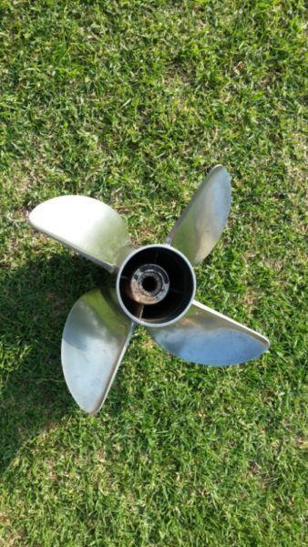 24 Pitch Performance propeller